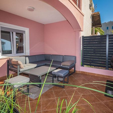 פריבלאקה Apartments Trogrlic מראה חיצוני תמונה