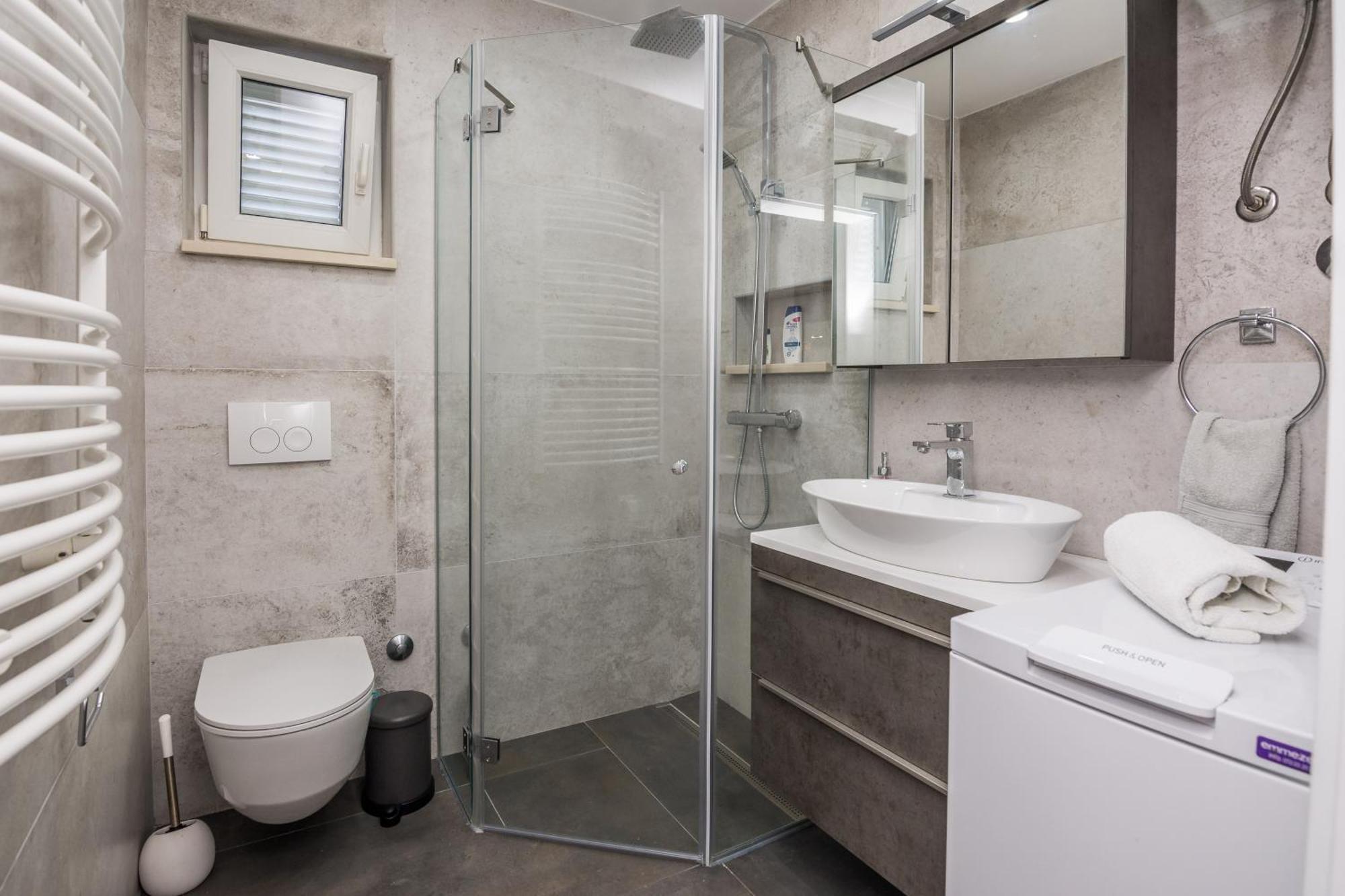 פריבלאקה Apartments Trogrlic מראה חיצוני תמונה