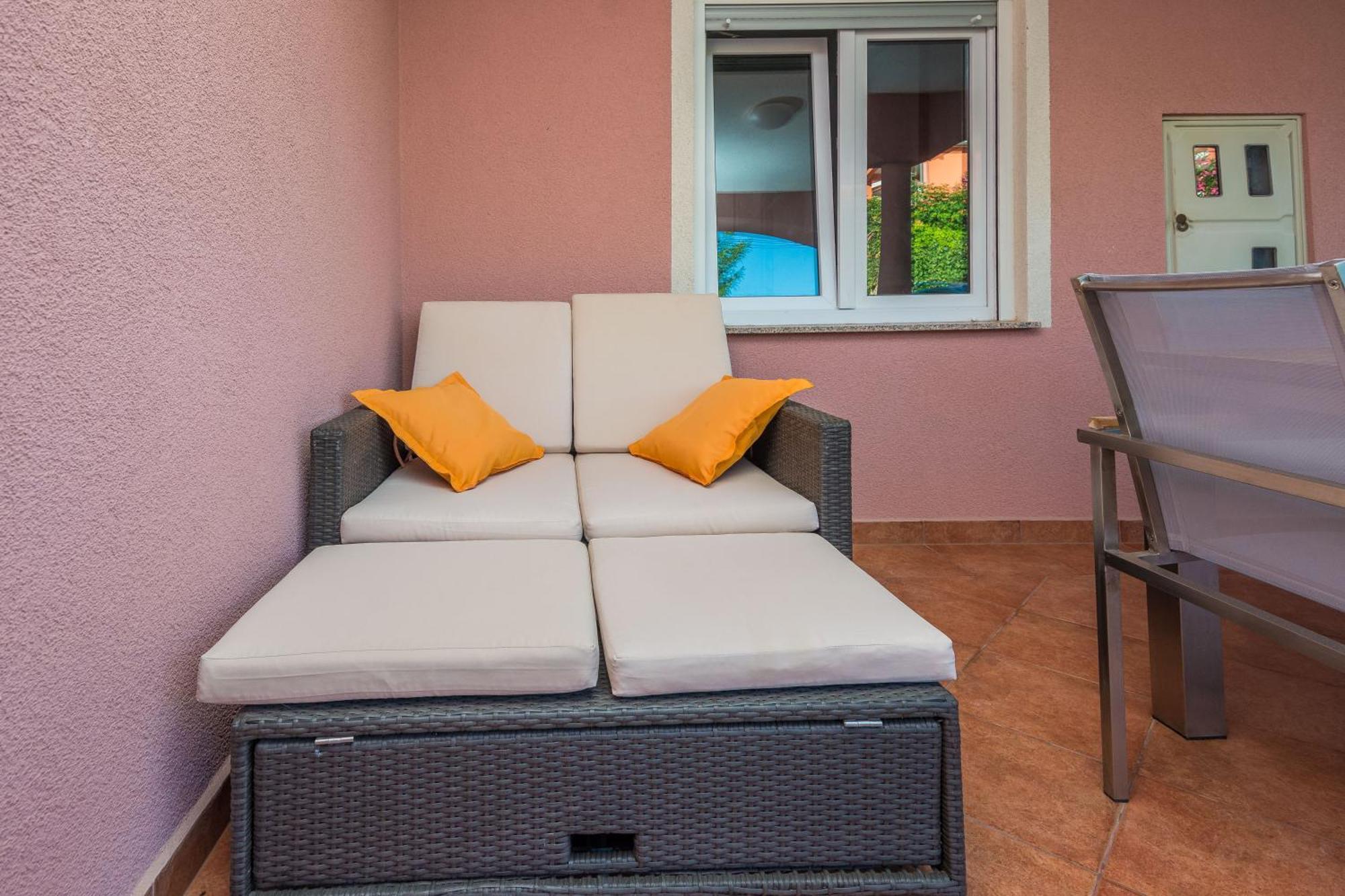 פריבלאקה Apartments Trogrlic מראה חיצוני תמונה